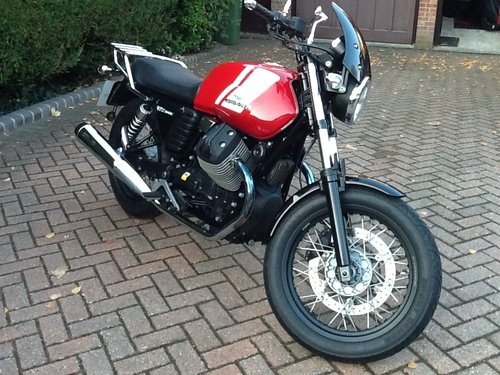 2015 Moto Guzzi V7 Special 2 in as new condition For Sale