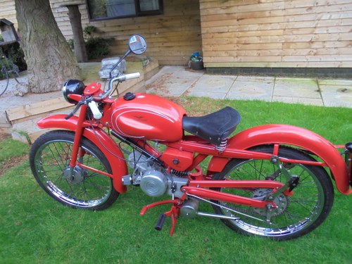 1961 moto guzzi cardellino 75cc lusso mint bike For Sale