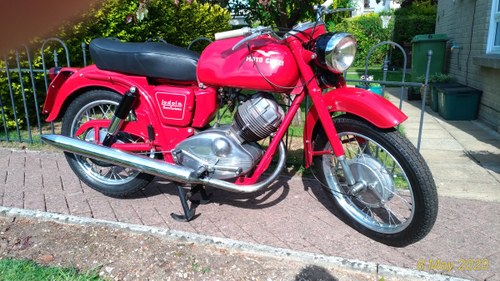 1960 Moto Guzzi Lodola 235 GT En Venta