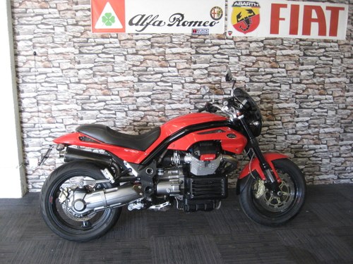2006 06-reg Moto Guzzi Griso 1100 finished in red In vendita