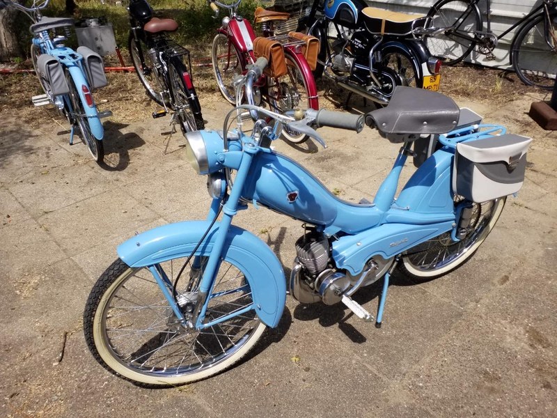 1955 Motobecane Mobylette - 1 1955 Motobecane Mobylette - 1