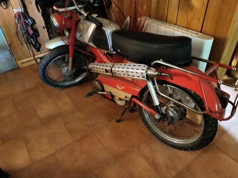 1969 Motobecane Mobylette - 2 1969 Motobecane Mobylette - 2
