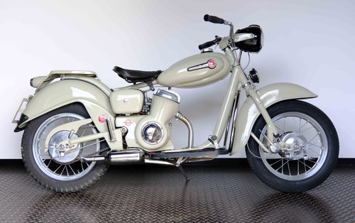 1952 Motom Delfino 160 - restored - shipping worldwide A vendre