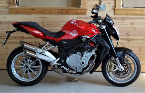 2012 Mv agusta brutale 1090r just 290 miles from new In vendita