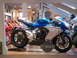 2021 MV Agusta Superveloce Alpine No: 016 of 110 Limited Edition For Sale (picture 1 of 33)