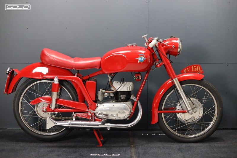 1952 MV Agusta 150 - 1 1952 MV Agusta 150 - 1