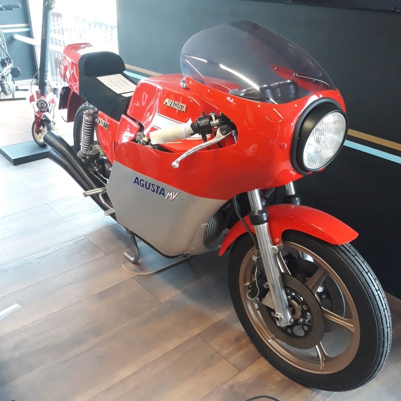 1977 MV Agusta 750 America - 1 1977 MV Agusta 750 America - 1