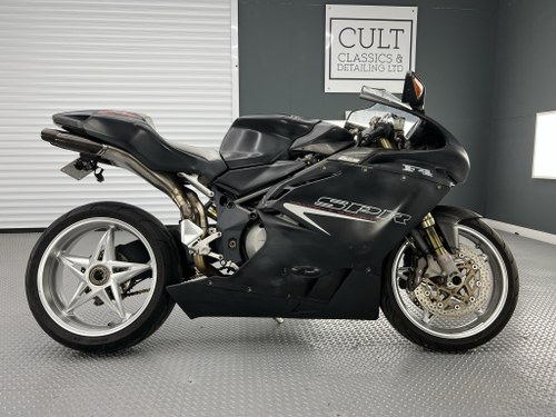 2003 MV AGUSTA F4 750 SPR, VERY RARE, REQUIRES RECOMMISSIONING Kaufen Bei