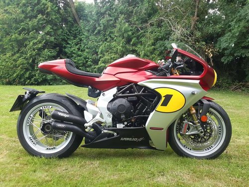 2022 MV Agusta Superveloce 800 Ago LE-Ago-Signed 798cc In vendita all'asta