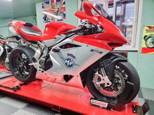 2011 MV Agusta F4 1000R