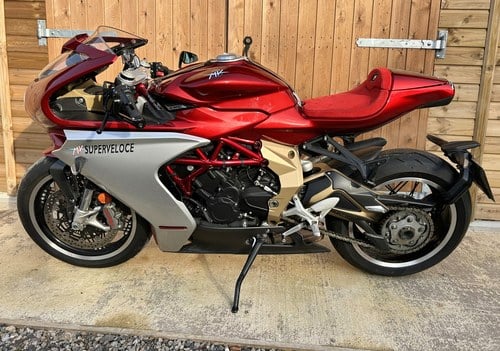 2021 MV Agusta Superveloce 800 Serie Oro