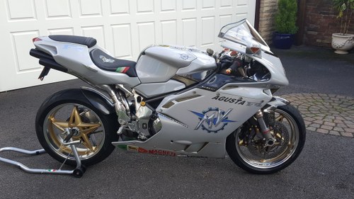2000 MV Agusta F4 750 S