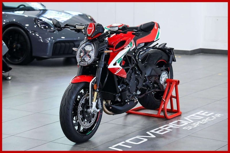 2025 MV Agusta Brutale 800 - 1 2025 MV Agusta Brutale 800 - 1