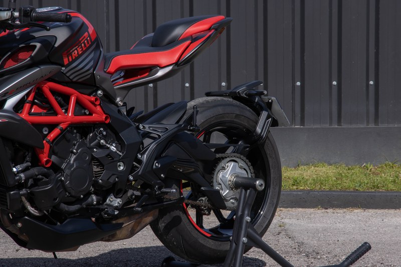 2020 MV Agusta Brutale 800 - 2 2020 MV Agusta Brutale 800 - 2