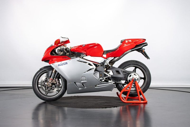 2000 MV Agusta F4 750 - 1 2000 MV Agusta F4 750 - 1