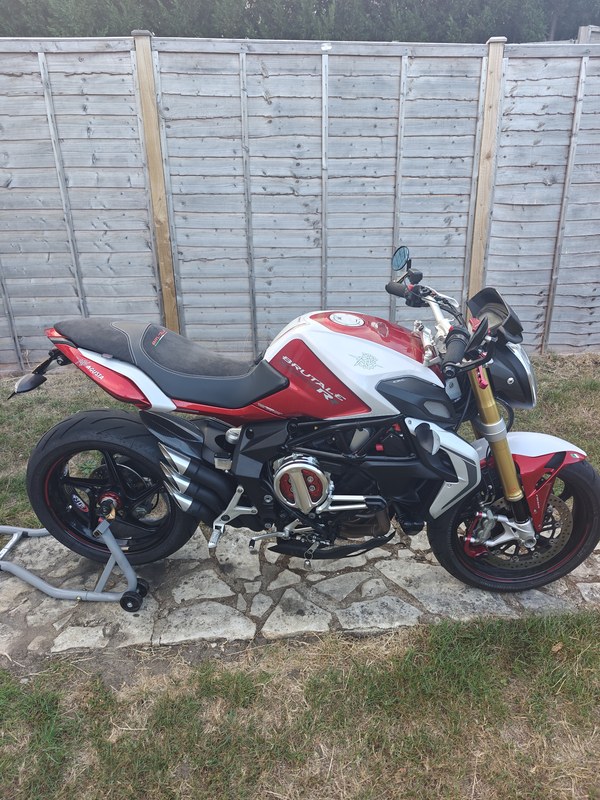 2015 MV Agusta Brutale 800RR - 1 2015 MV Agusta Brutale 800RR - 1
