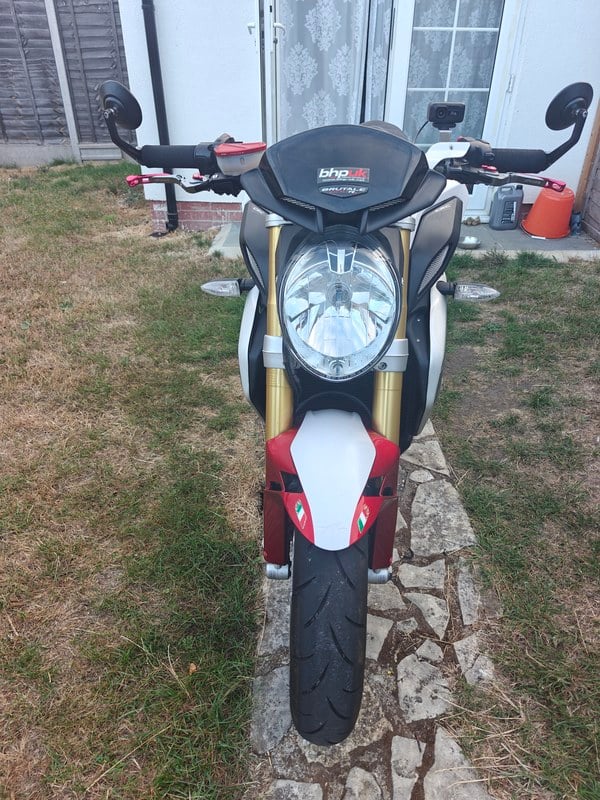 2015 MV Agusta Brutale 800RR - 2 2015 MV Agusta Brutale 800RR - 2