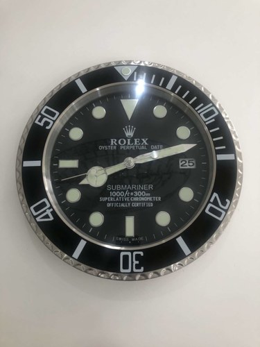 Rolex-style Wall Clock In vendita all'asta