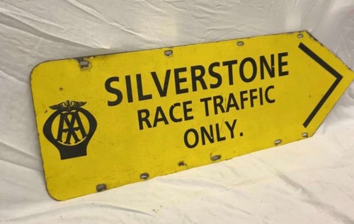 An original double-sided Silverstone Race Traffic Only arrow For Sale by Auction