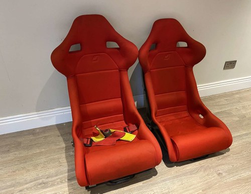 1987-92 Ferrari F40 Pair of Euro Seats For Sale by Auction