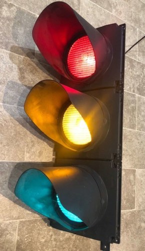 Full Size Remote Control Traffic Lights For Sale by Auction