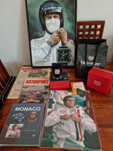 Tag Heuer Monaco Watch and Tony Upson McQueen Study Zu verkaufen durch Auktion
