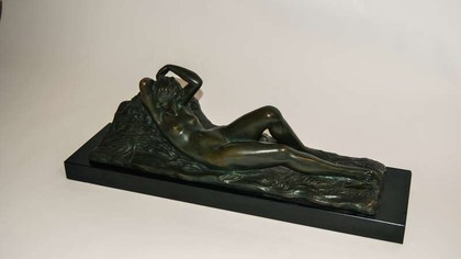 Art deco bronze Nude Lying Woman by Marcel Bouraine 