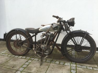 Picture of New Imperial Model 40. 350cc OHV. Unrestored barn find.