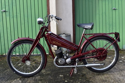 Lot 28 - A 1952 New Hudson Autocycle - 02/2/2020 For Sale by Auction