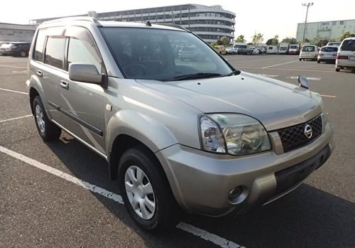 2005 NISSAN X TRAIL 2.0S 4X4 AUTOMATIC WITH ONLY 7300 MILES VENDUTO