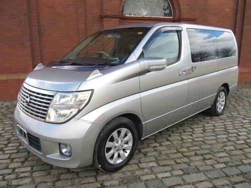 2005 NISSAN ELGRAND E51 3.5 XL LEATHER * TWIN POWER DOORS SOLD