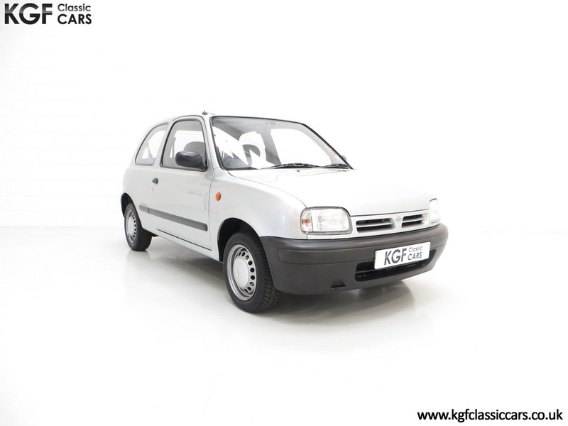 Nissan Micra 1.0L, 14,345 Miles and 19 Nissan Dealer Stamps
