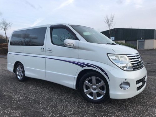 2005 FRESH IMPORT NISSAN ELGRAND HIGHWAY STAR 4 WD AUTO 3.5  For Sale