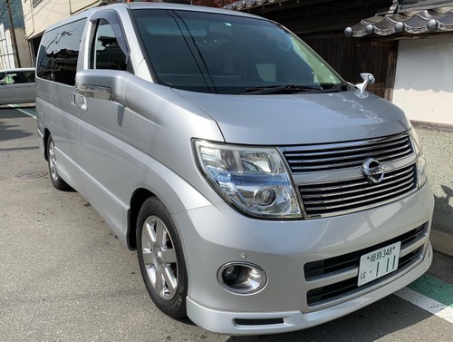 2008 Stunning Nissan Elgrand Highway Star Black Leather Edition SOLD