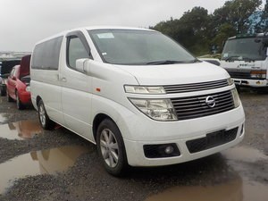 2004 NISSAN ELGRAND 3.5 AUTOMATIC * FRESH IMPORT * SOLD