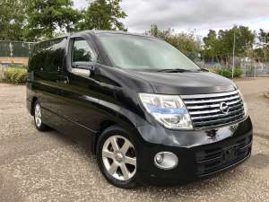 2006 FRESH IMPORT NISSAN ELGRAND HIGHWAY StAR AUTO 3.5 4WD For Sale (picture 1 of 6)