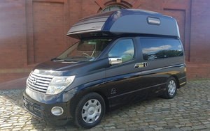 2006 NISSAN ELGRAND 2.5 4X4 DAY VAN RARE HIGH TOP CAMPER * For Sale