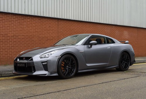 2017 Nissan R35 GT-R (LHD) For Sale