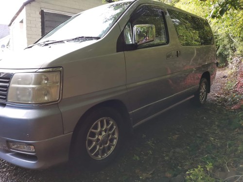 2001 Nissan elgrand 4x4 For Sale