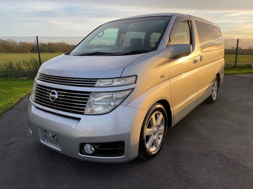 2003 NISSAN ELGRAND 3.5 HIGHWAY STAR AUTOMATIC 8 SEATER CAMPER For Sale
