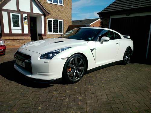 2010 - GTR Storm Pearl White. £43K (585 bhp) stage For Sale
