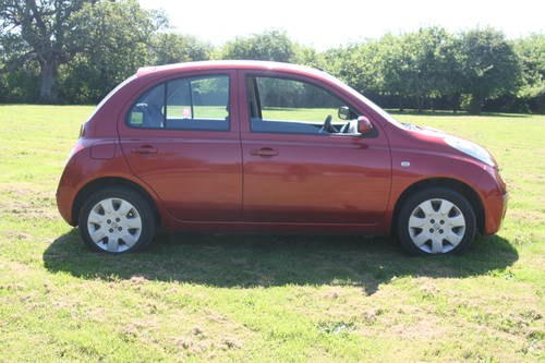 Late 2005 Nissan Micra, 1400cc, Red 5 door  For Sale