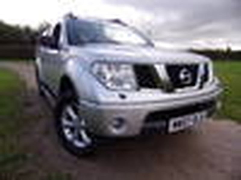 Nissan Navara 2.5 dCi Outlaw Double Cab 4x4 Pick Up (45980m)