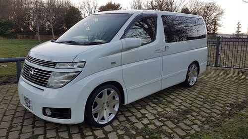 2002 NISSAN ELGRAND HIGHWAY STAR 4X4 - VERY NICE CONDITION  For Sale