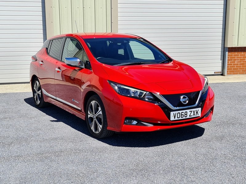 2018 Nissan Leaf N-Connecta 40kwh - 150 Mile Range