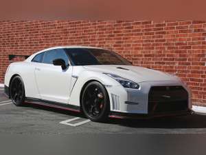 2015 Nissan GT-R NISMO For Sale (picture 1 of 7)
