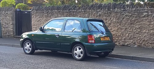 1998 Nissan micra 1.3si A vendre