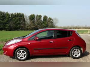 2013 Nissan Leaf 24kwh, good battery, long MOT drives very well For Sale (picture 9 of 12)