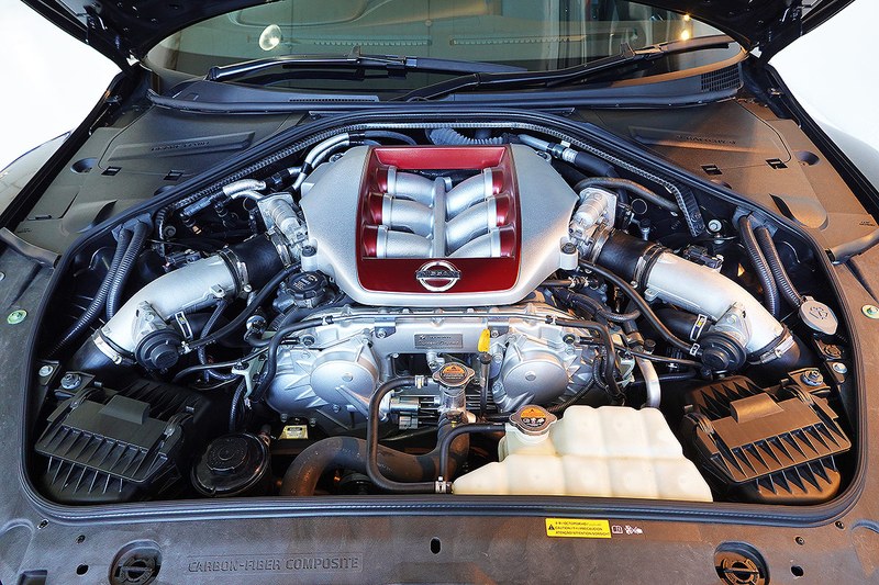 2014 Nissan GTR - 7