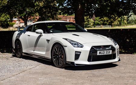 Picture of 2021 Nissan GT-R R35 - Newest one in the country!